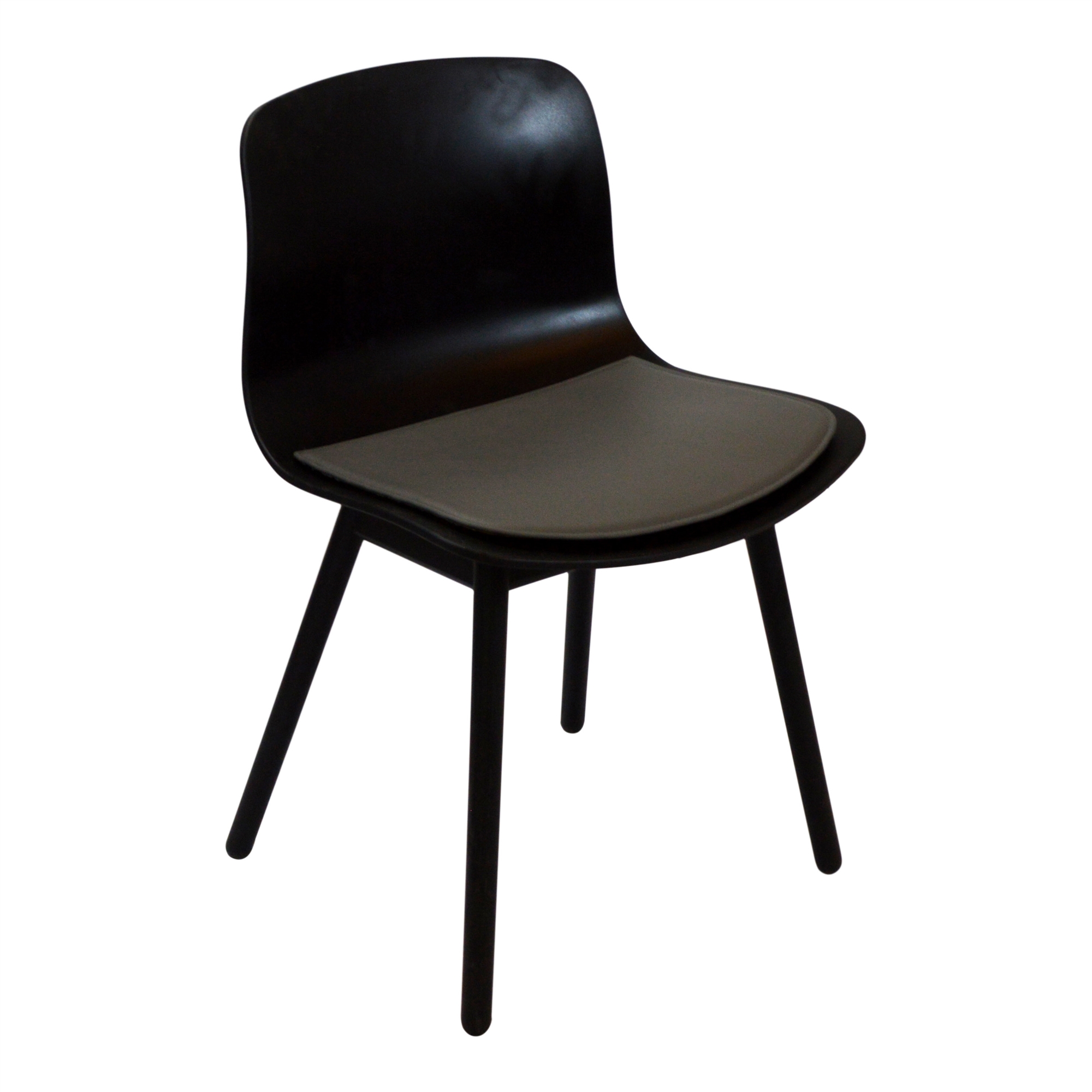 Lux AAC 12 Chair LUXURY cushion in Elmo Baltique Leather Lux AAC 12 Chair LUXURY cushion in Elmo Baltique Leather